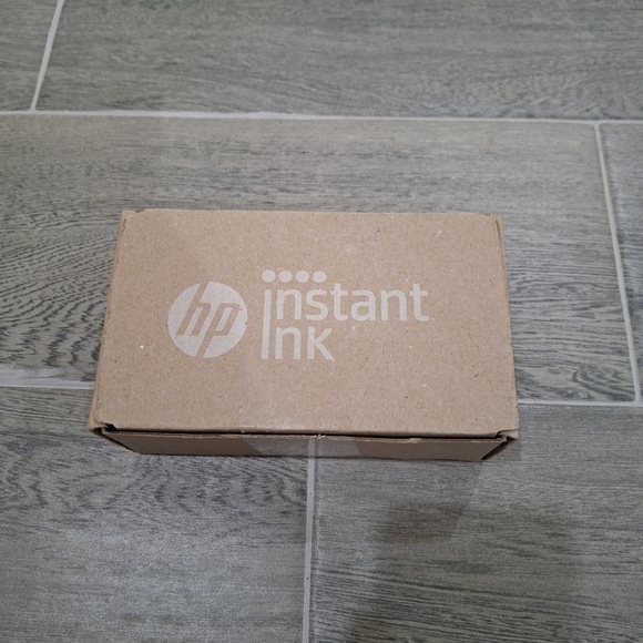 HP Color Ink - Picture 5 of 5